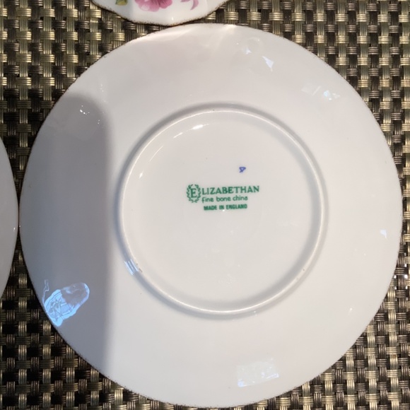 English Bone China set of 2patterns cup/saucer. Perfect condition - Picture 5 of 8